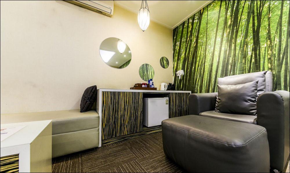Nice Hotel Uijeongbu Εξωτερικό φωτογραφία