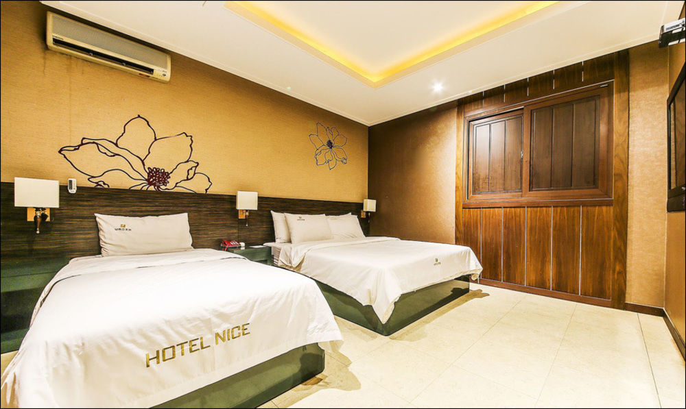 Nice Hotel Uijeongbu Εξωτερικό φωτογραφία