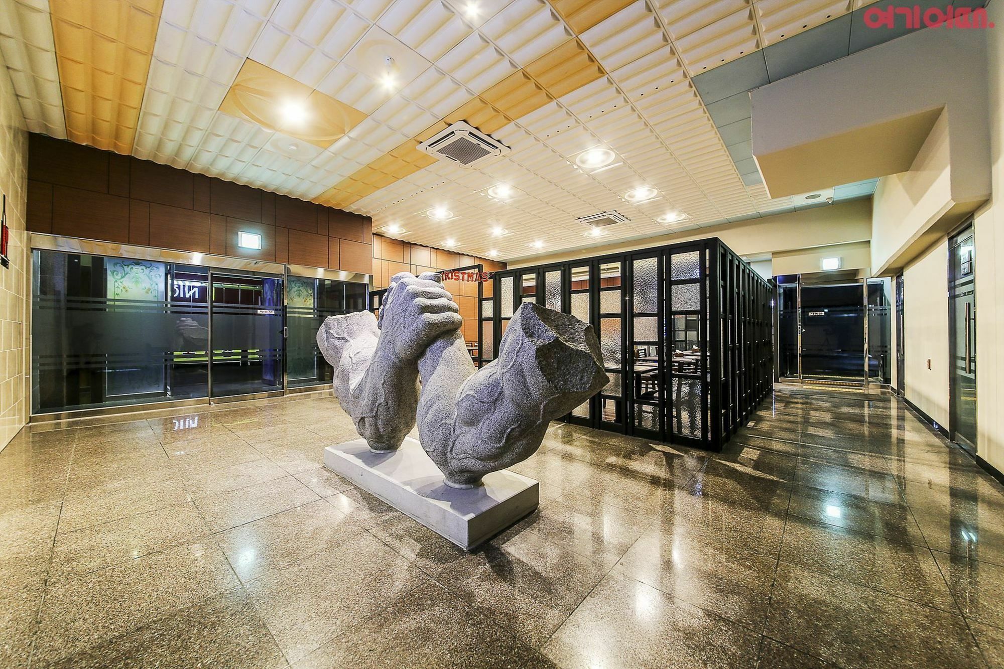Nice Hotel Uijeongbu Εξωτερικό φωτογραφία